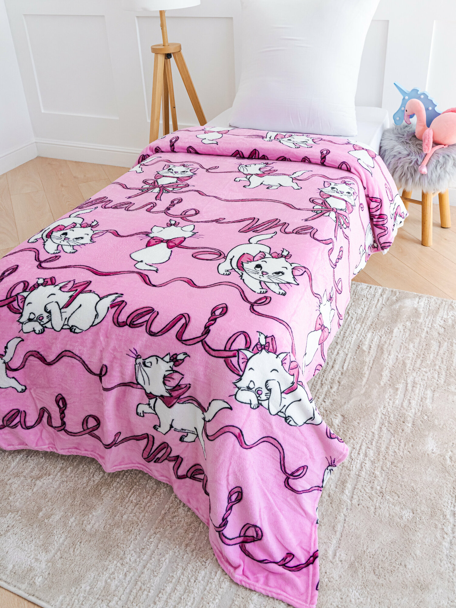 Плед Павлинка Кошка Мари, 150х100 см, 1- спальный, розовый - фотография № 9