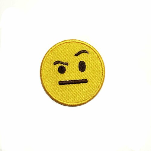 Нашивка emoji смайлик с приподнятой бровью 5 см