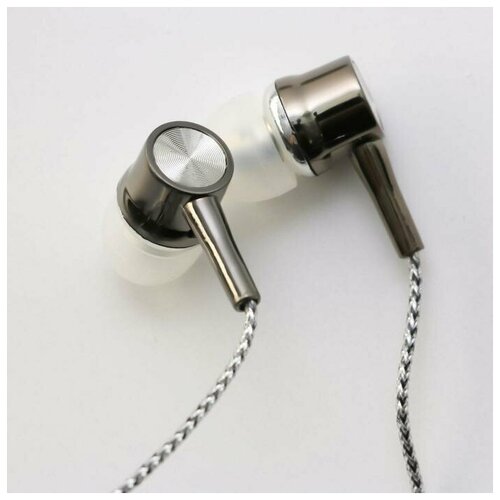 Like me Наушники в косметичке Shine bright модель W-46 15 х 7 см 28100₽