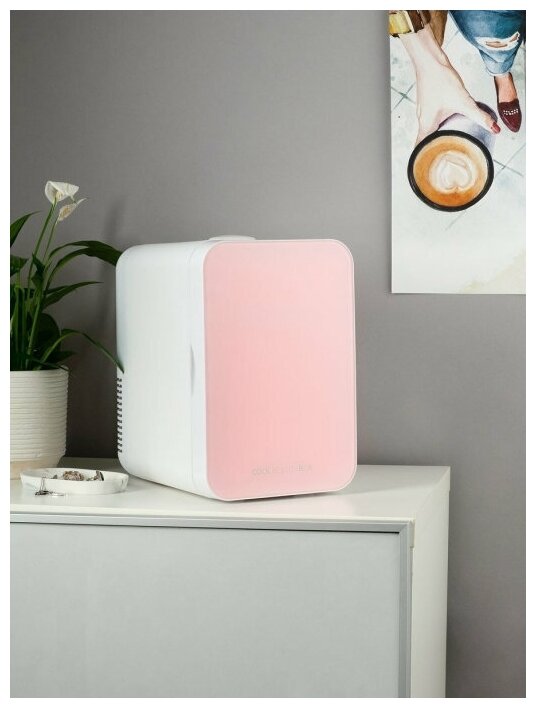 Мини-холодильник для косметики и лекарств Coolboxbeauty Comfy розовый, 6 литров - фотография № 11