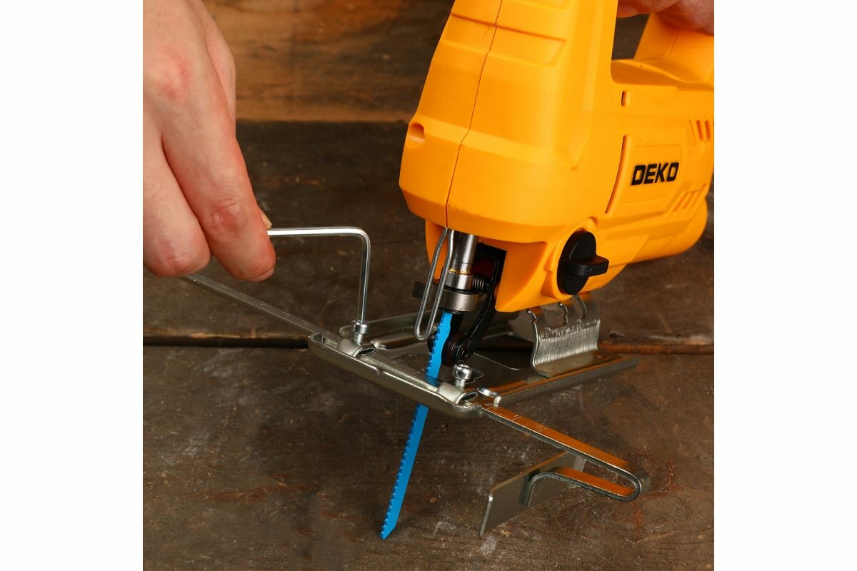 DEKO Электролобзик DKJS850, 850 Вт 063-4187 — фото 1