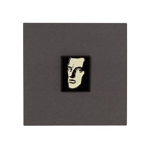 Значок Heart Of Moscow, чёрно-белый