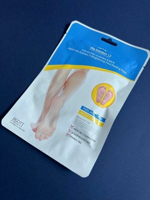 JIGOTT Осветляющая маска-пилинг для ног Vita Solution 12 Brightening Foot Peeling Pack