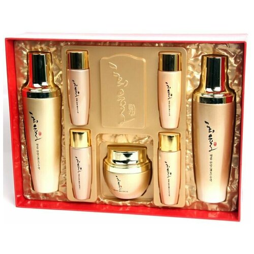 Lebelage Набор для ухода за кожей HeeYul Premium Hanbang 3 SET 4122₽