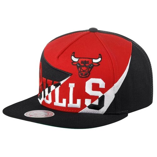 бейсболка с прямым козырьком mitchell ness hhss1051 cbuyypppwhbk chicago bulls nba размер one Бейсболка Mitchell & Ness, размер OneSize, красный