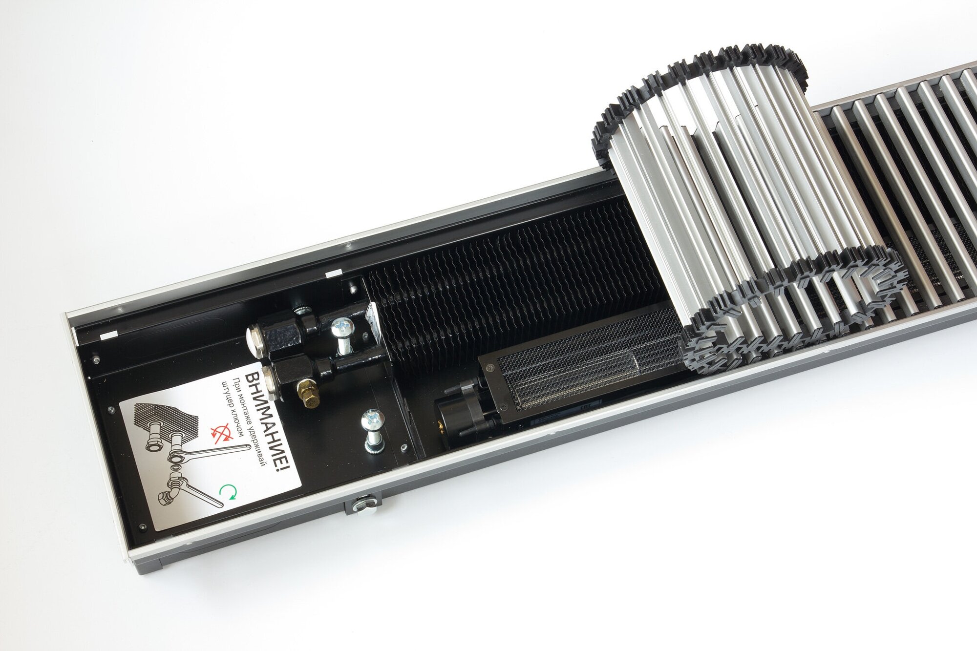 Внутрипольный конвектор с вентилятором с решеткой KVZ-V 1600х180х70 - фотография № 3