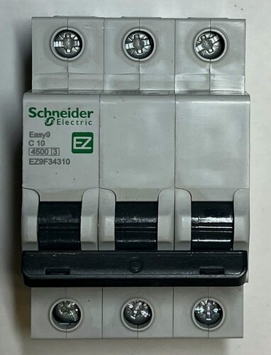 Изображение товара Автоматический выключатель Schneider Electric Easy9, 3-полюсный, 10А