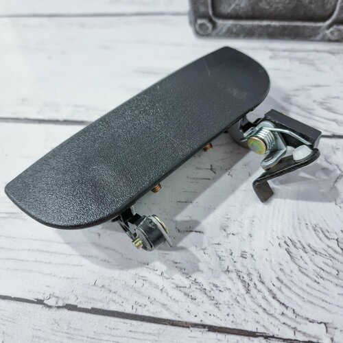 Ручка открывания двери наружняя правая Hyundai HD657278 1250₽