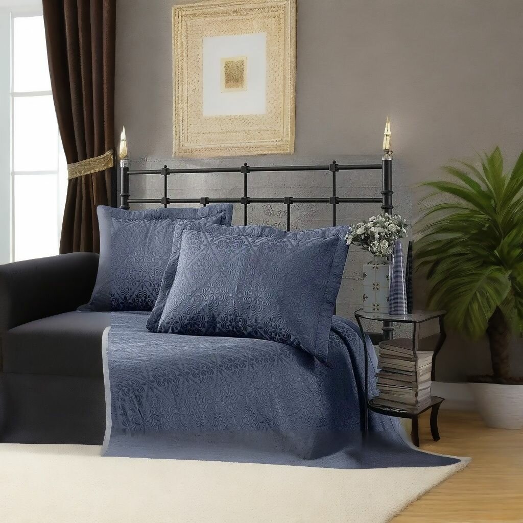 Комплект Покрывало жаккард стеганое 180x260 нав-(50x70+5) 