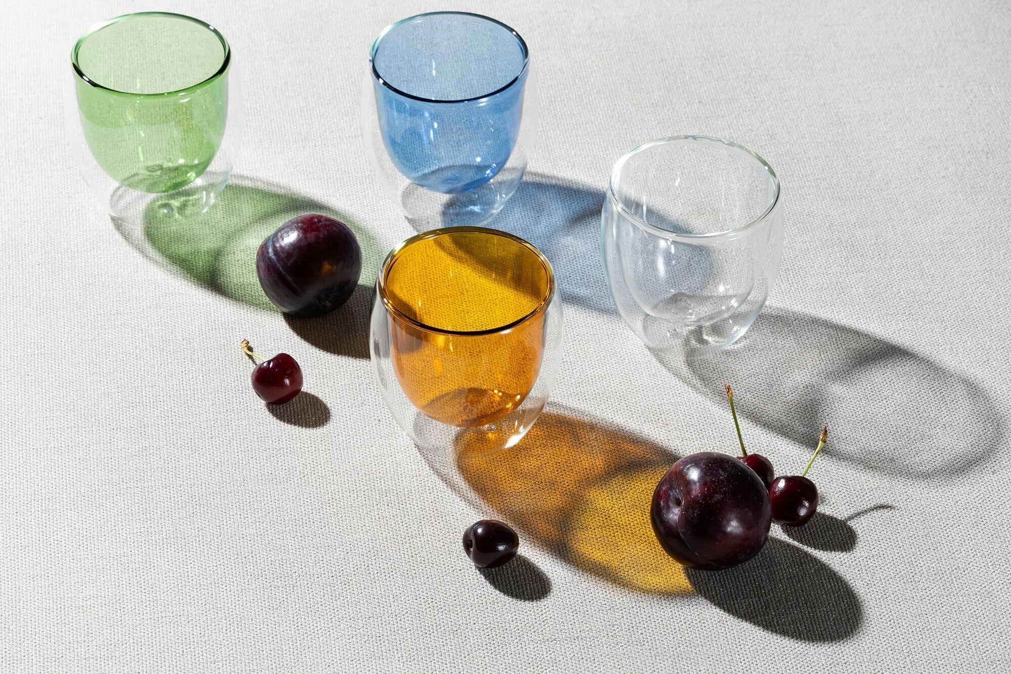 Стакан с двойными стенками для воды Glass Bubble 250 мл синий подарок мужчине парню папе девушке женщине маме подруге — фото 1