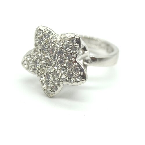 Кольцо с кристаллами Цветок