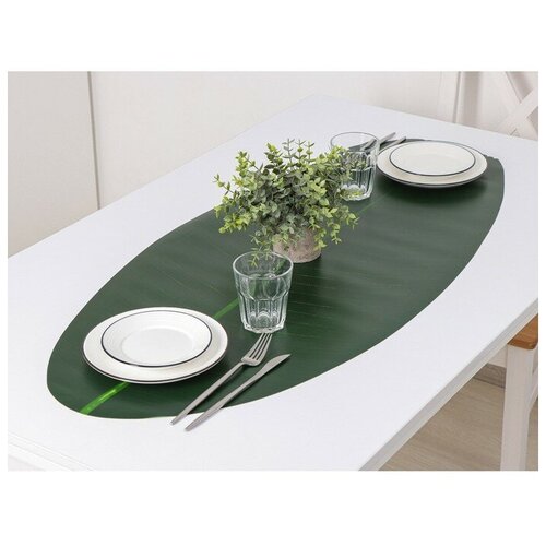 Frau Liebe Дорожка для стола «Лист», 106×46 см, цвет зелёный