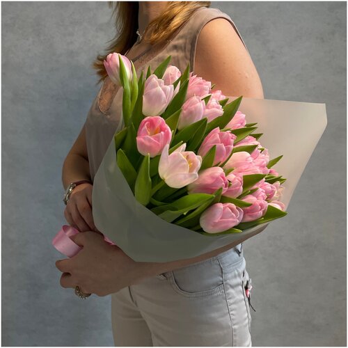 Букет из 35 розовых тюльпанов сорта барселона 40см (россия) - тюльпан, тюльпаны