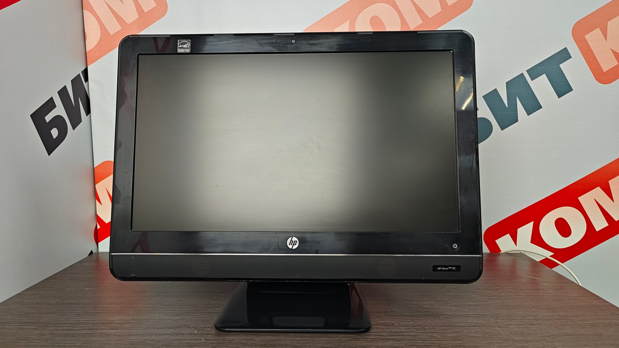 Моноблок HP "Omni 200", дискретная видеокарта NVIDIA GeForce 210, Windows 10