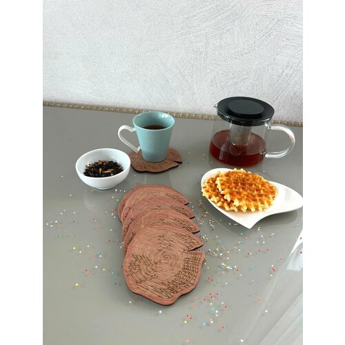 Подставки из дерева под стаканы, кружки