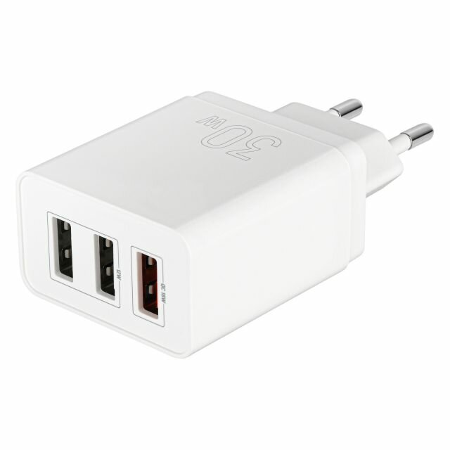 Сетевое зарядное устройство TFN x3 USB-A + QC 3.0 30W белый (TFN-WCRPD25)