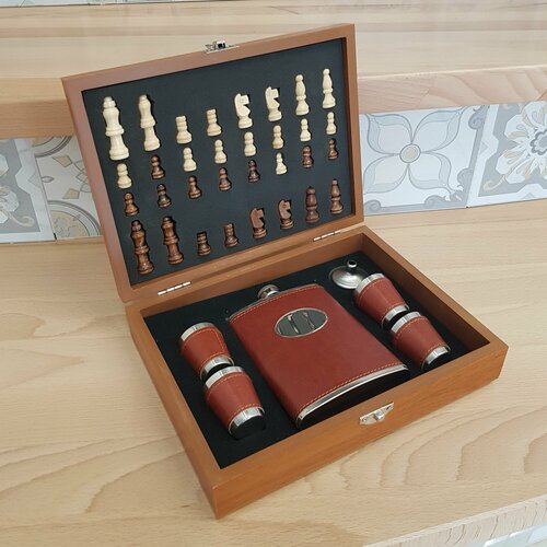 Подарочный набор GT фляга шахматы нержавеющая сталь 2246₽