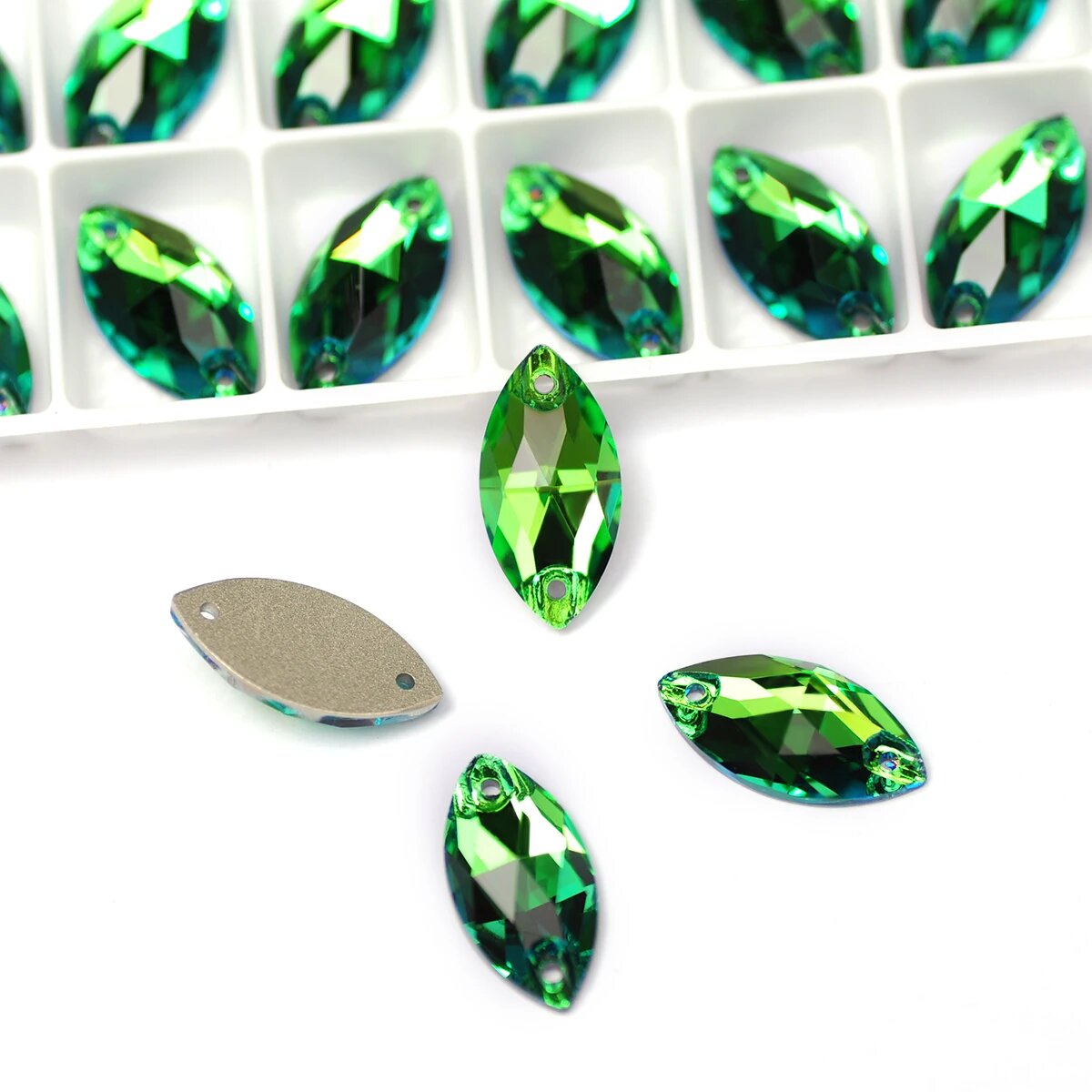 Стразы Navette 6A CTPA3bI 6x12mm-48pcs, Peridot