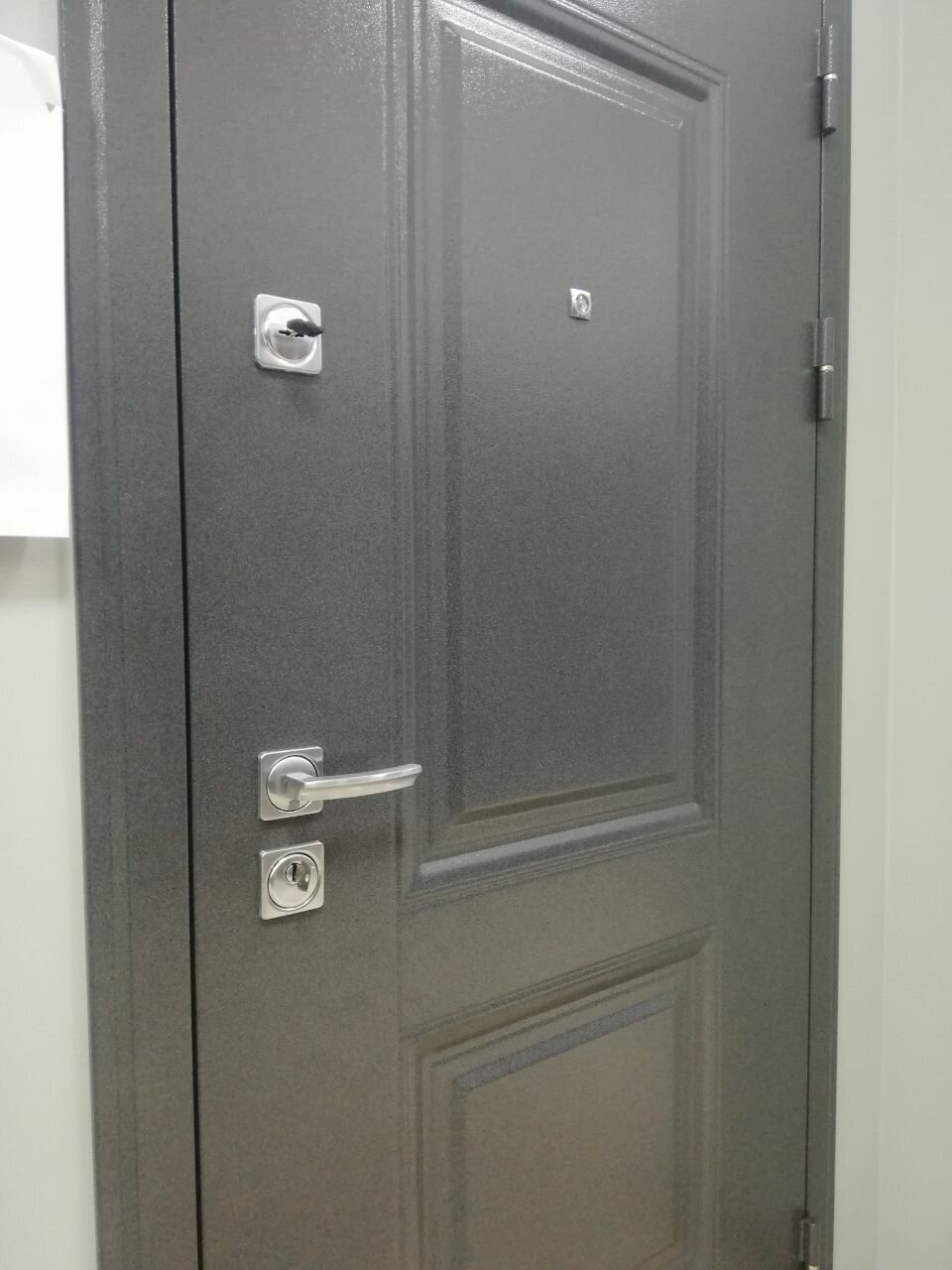 Входная дверь Базальт, софт капучино, 86*205, с правосторонним открыванием - фотография № 5