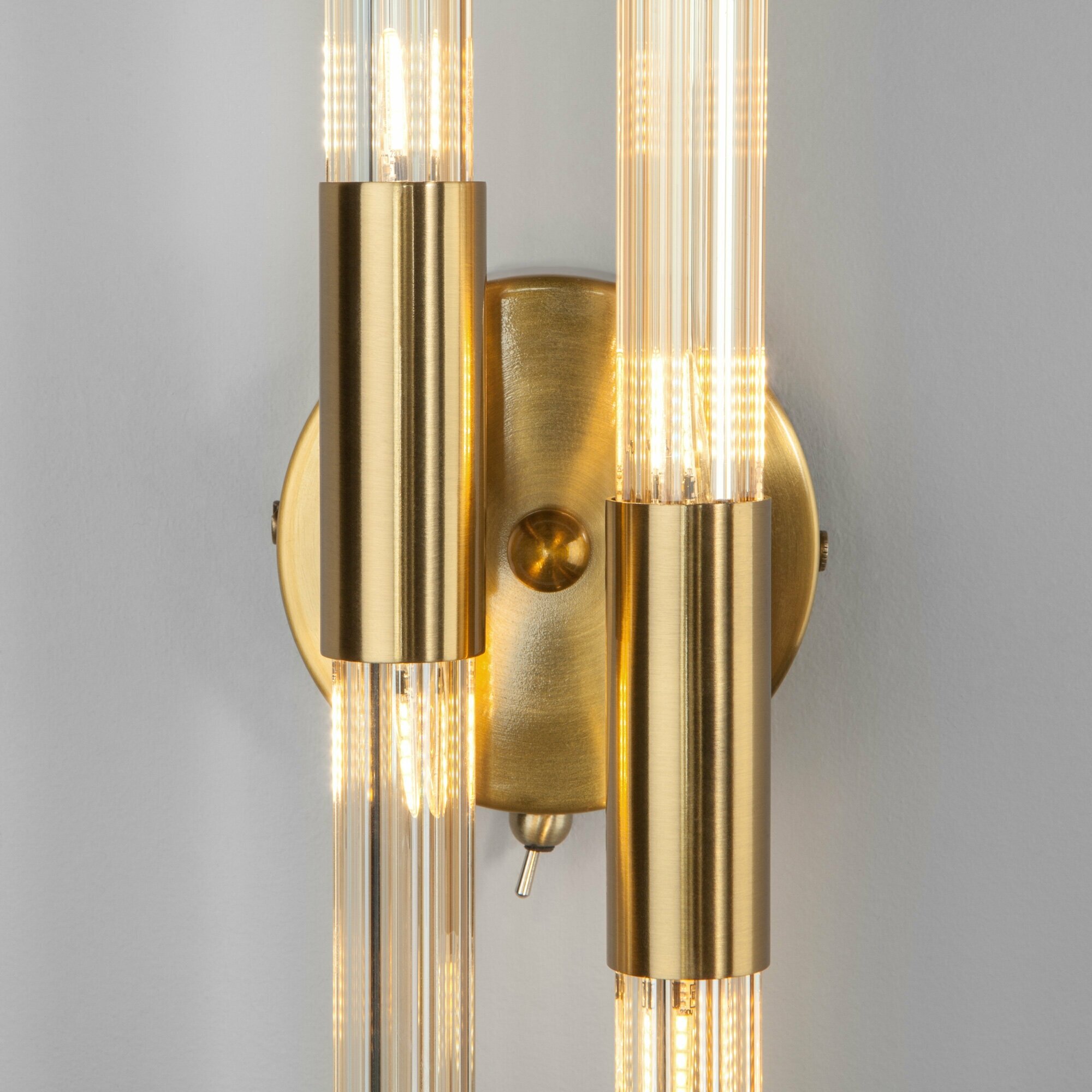 Настенный светильник Bogate's Sole 557/4, цвет бронза