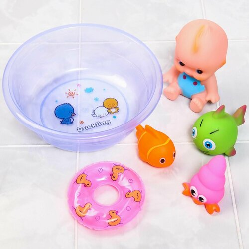 Набор игрушек для игры в ванне Пупс в ванне, 4 игрушки, цвет Микс
