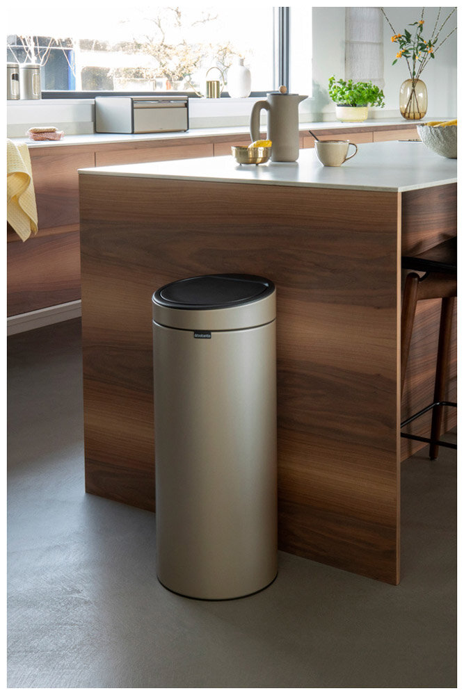 Мусорный бак 30 л Brabantia Touch Bin New шампань - фото №8