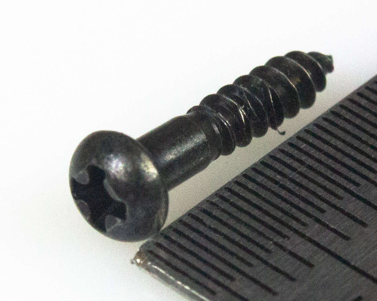 Саморез HOSCO WS-18B (2.4 х 10 мм), черный