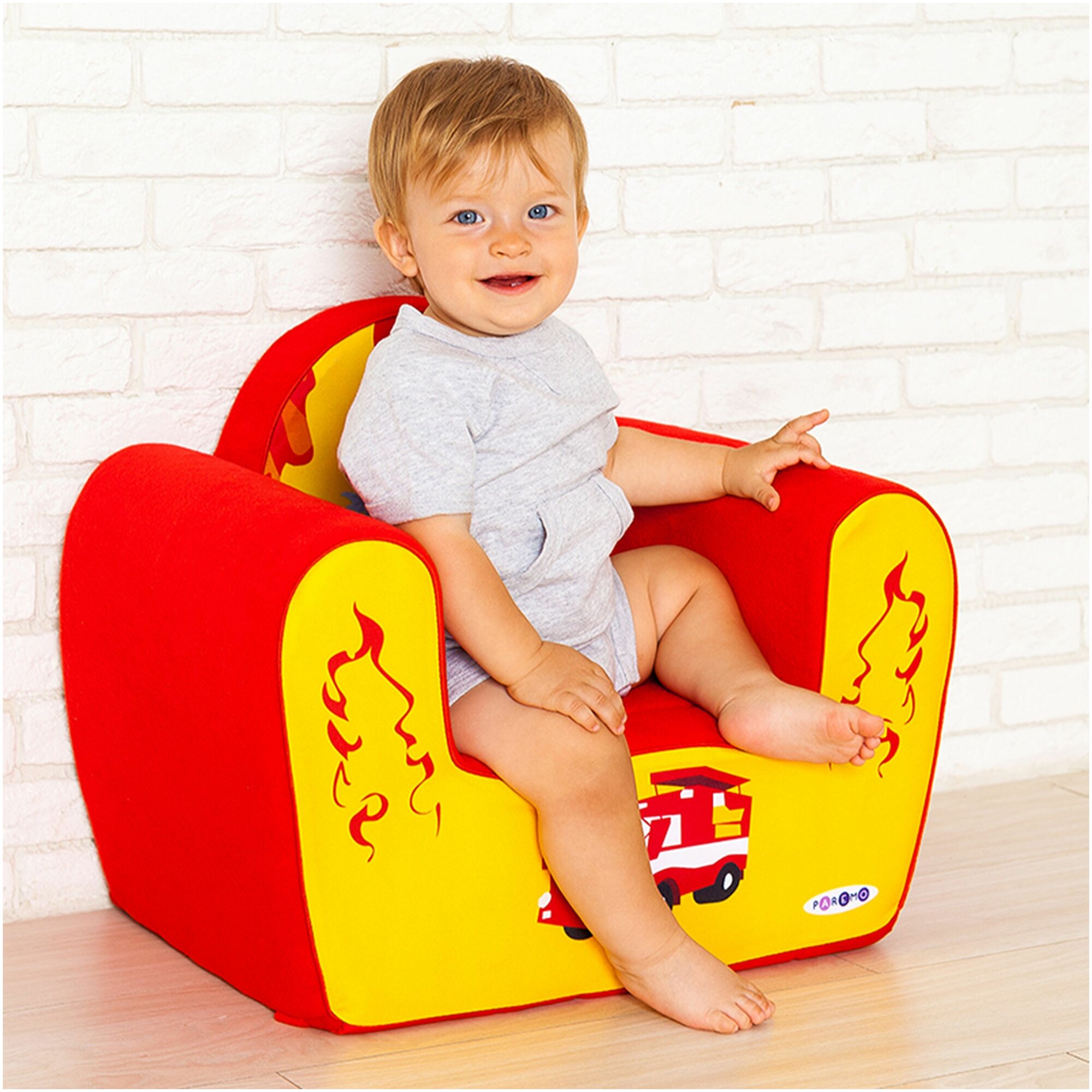 Бескаркасное (мягкое) детское кресло серии "Экшен", Пожарный PCR317-11