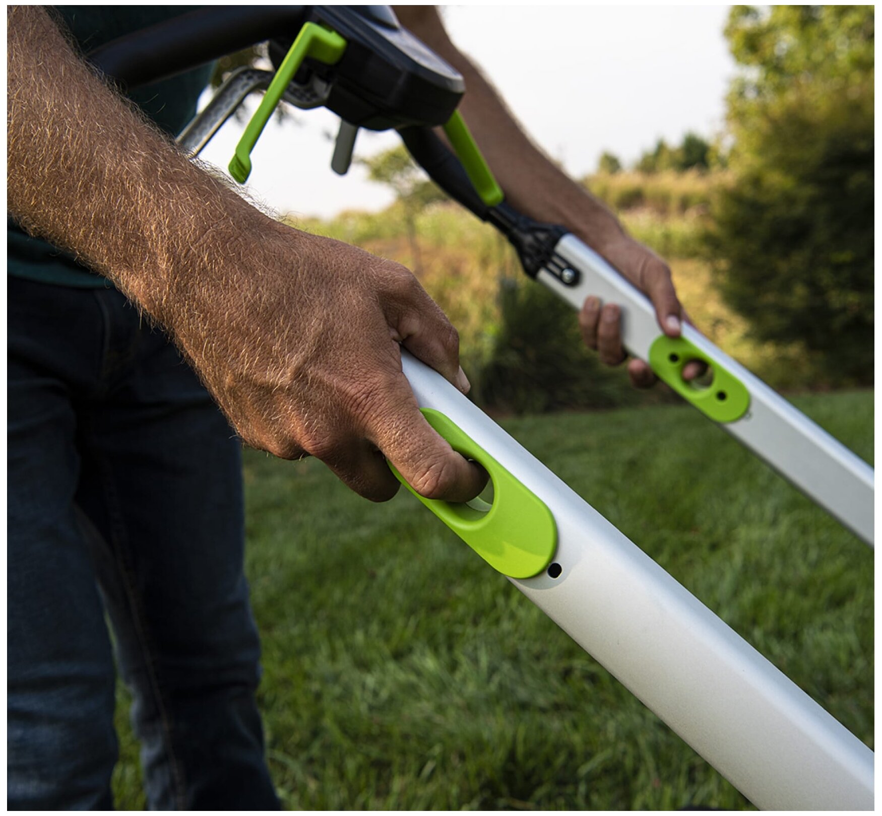 Аккумуляторная газонокосилка Greenworks GD40LM48SPК4, 40V, 48 см, самоходная, бесщеточная, 1хАКБ 4 Ач и ЗУ 2517407UB - фото №7