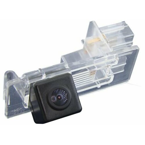 Камера заднего вида с матрицей CCD для Renault Fluence с 2013 года с углом обзора 175 5900₽