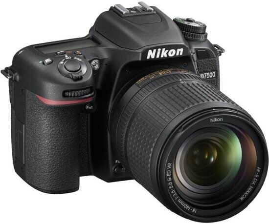 Цифровой зеркальный фотоаппарат Nikon D7500 Kit 18-140 VR