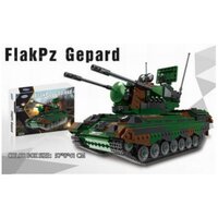 Конструктор XingBao Танк Gepard Flakpanzer 1352 дет. в коробке 57х8х41 см