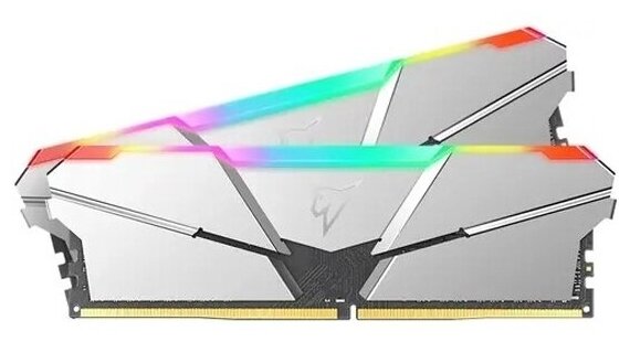 Оперативная память DDR4 Netac Shadow 16Gb (8Gbx2) 3600Mhz PC28800 RGB, CL18 1.35V Silver с радиатором (NTSRD4P36DP-16SC)