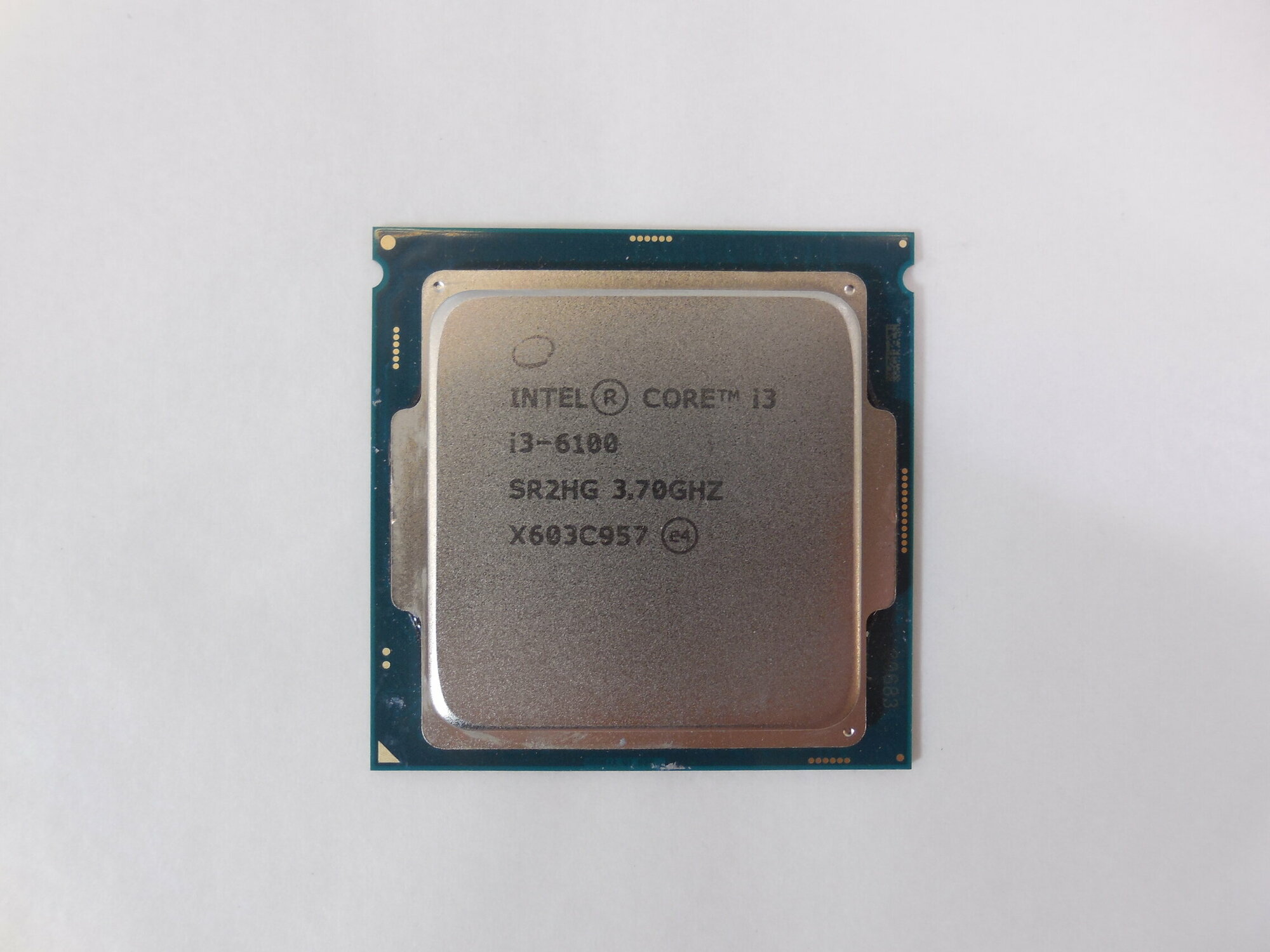 Процессор Intel Core i3-6100 LGA1151 2 x 3700 МГц