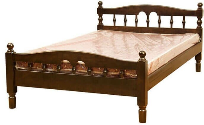Деревянная кровать из массива сосны Точеная, 120х200 см (габариты 130х210 см).
