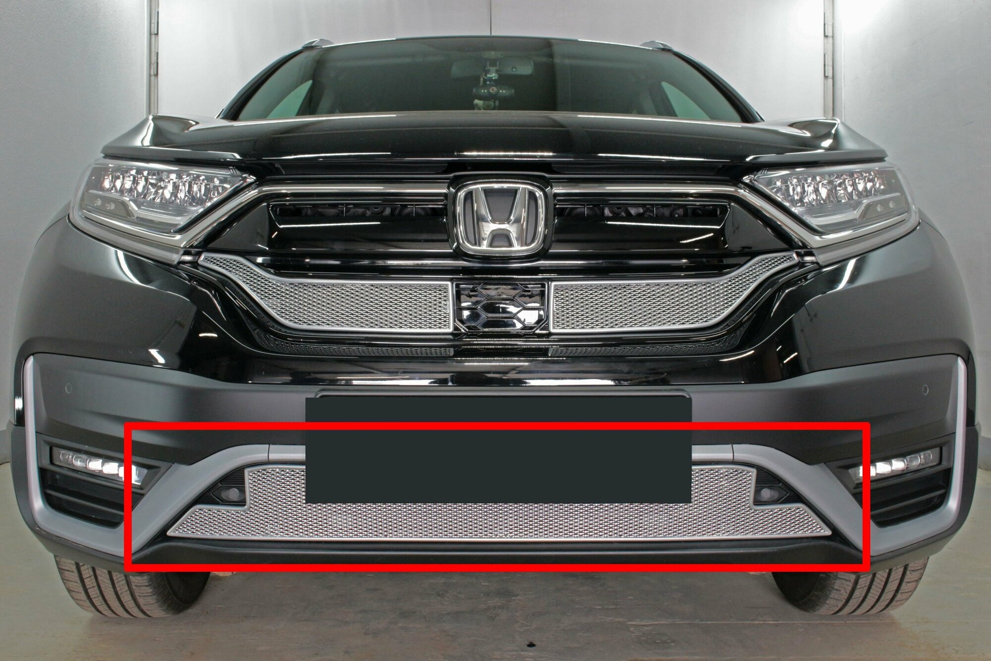 Защитная сетка радиатора низ хром Honda CR-V (2019-н. в) рестайлинг с парктроником / съемная решетка на бампер Хонда ЦР-В