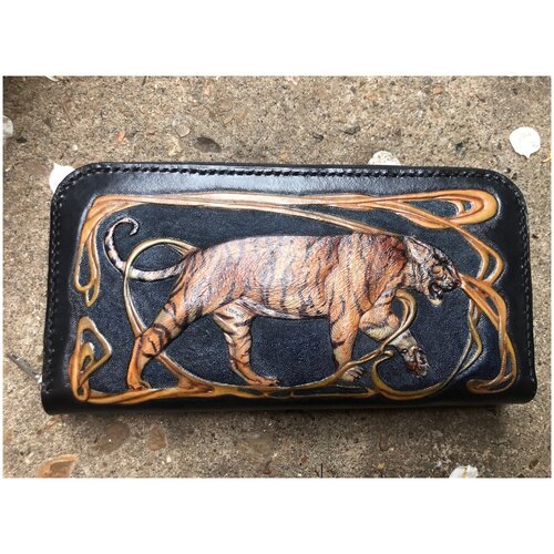 фото Кошелек с ручным тиснением "тигролань" мастерская татьяны и георгия