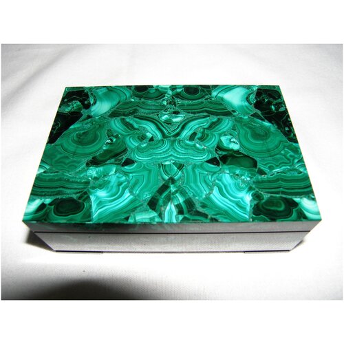 Шкатулка из Тагильского малахита