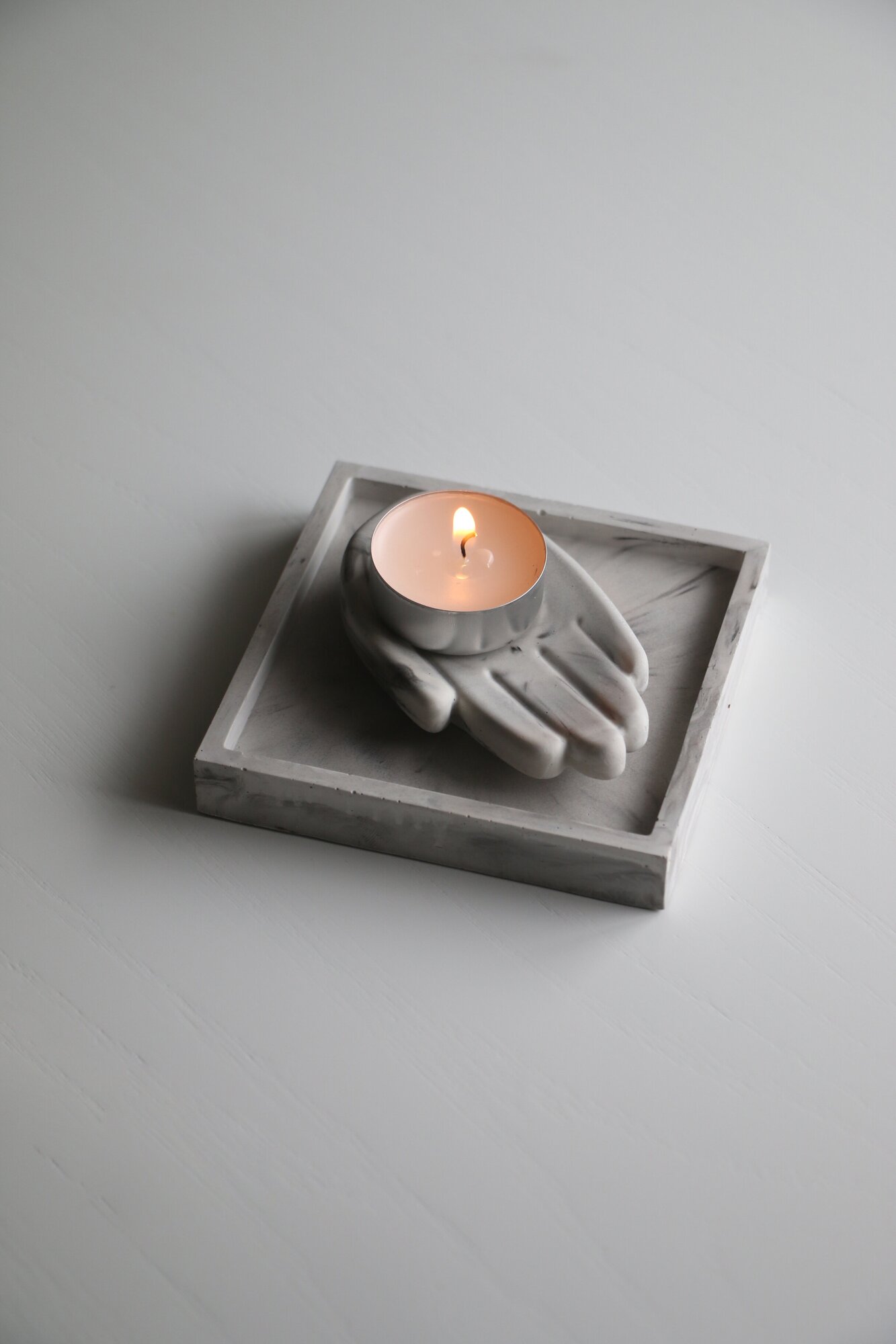 Декоративная подставка-подсвечник "ладонь" + 1 свеча