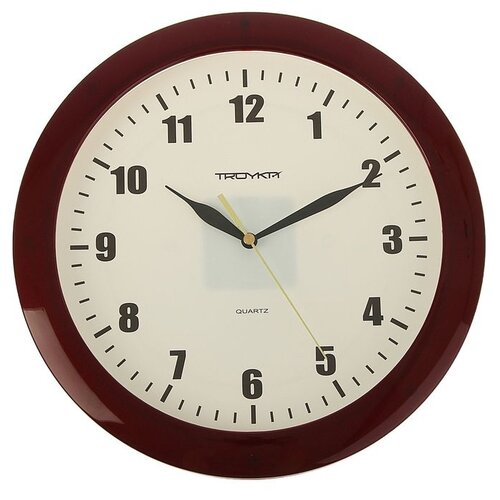 фото Часы настенные круглые "классика", бордовый обод, 29х29 см 1180129 тройка