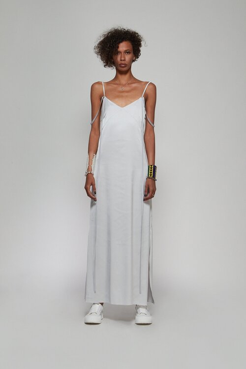 Платье-комбинация LUV Concept, вечерний, бельевой стиль, свободный силуэт, макси, открытая спина, размер M, серый, серебряный