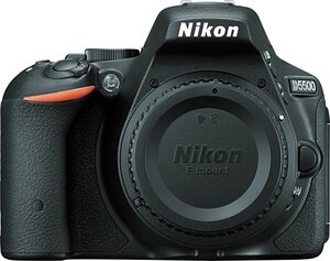 Зеркальный фотоаппарат Nikon D5500 Body, черный