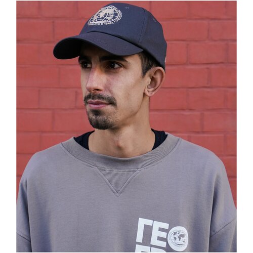 фото Бейсболка серая с логотипом русского географического общества русское географическое общество