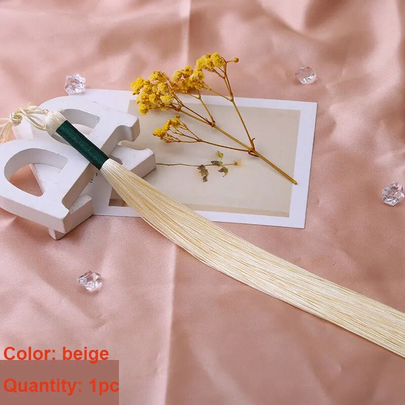 Полиэстеровые кисточки 25 см с петлями для рукоделия Beige 1PC
