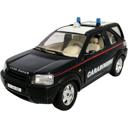 Land Rover FREELANDER CARABINIERI коллекционная модель автомобиля 1:24 Bburago 18-22039 land rover freelander 1 24 коллекционная масштабная металлическая модель автомобиля blue