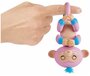 Fingerlings Интерактивная обезьянка Канди Fingerlings WowWee 12 см 3722