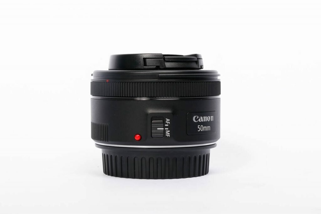 Объектив Canon EF 50mm f/1.8 STM