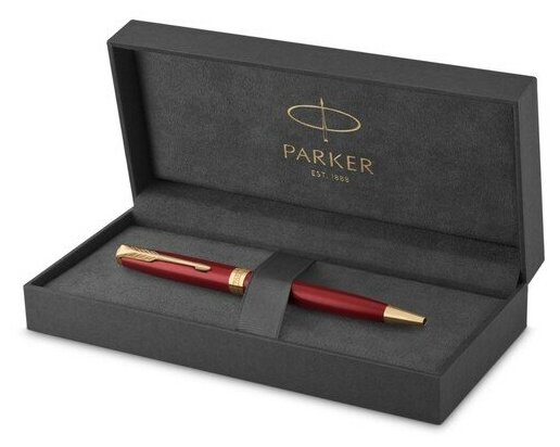 Ручка шариковая Parker Sonnet Core K539 Lacquer Intense Red GT М 1.0 мм, корпус из нержавеющей стали