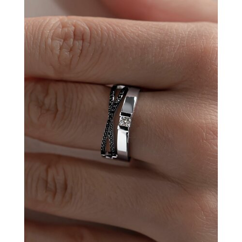 Кольцо Trade Jewelry из белого золота 585 пробы с бриллиантами белыми и черными