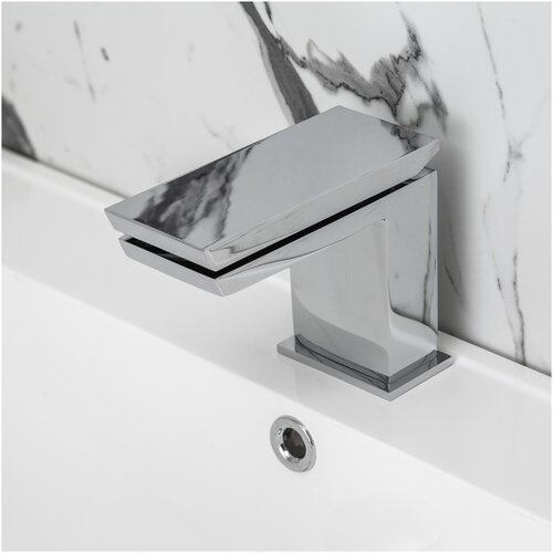 Смеситель для раковины и биде с донным клапаном DEMM RAZOR 8510 хром h100